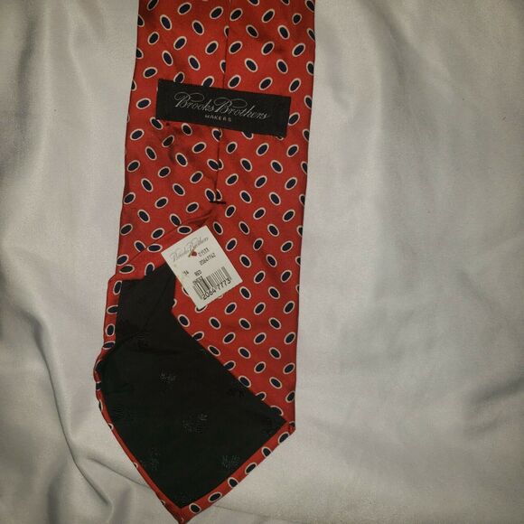 NWT Brooks Brothers Red Print Silk Tie Made in USA - Picture 4 of 5